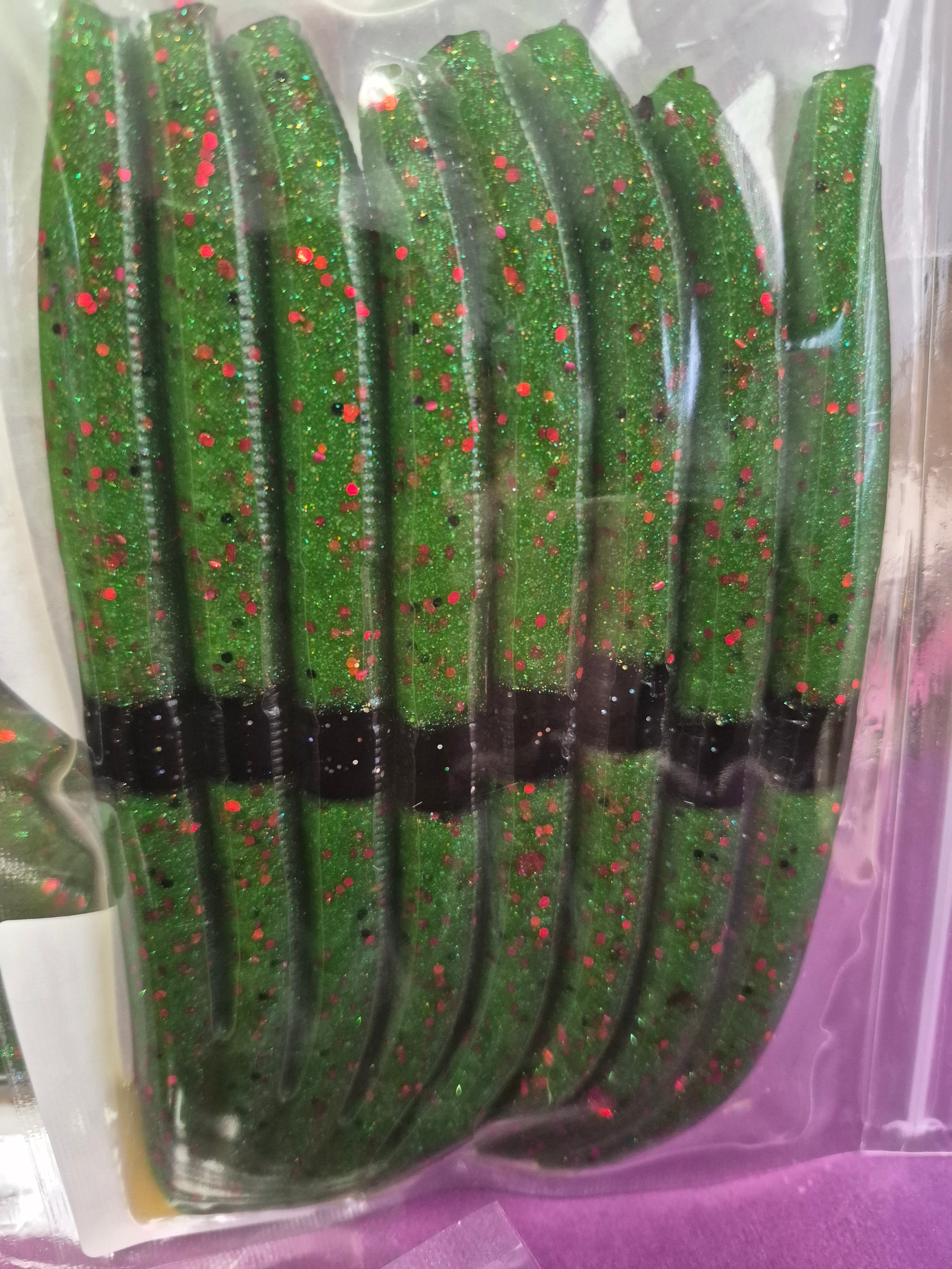 The ENFORCER 5"stick bait with reinforced hook sleeve Watermelon Red (Apex Grub)