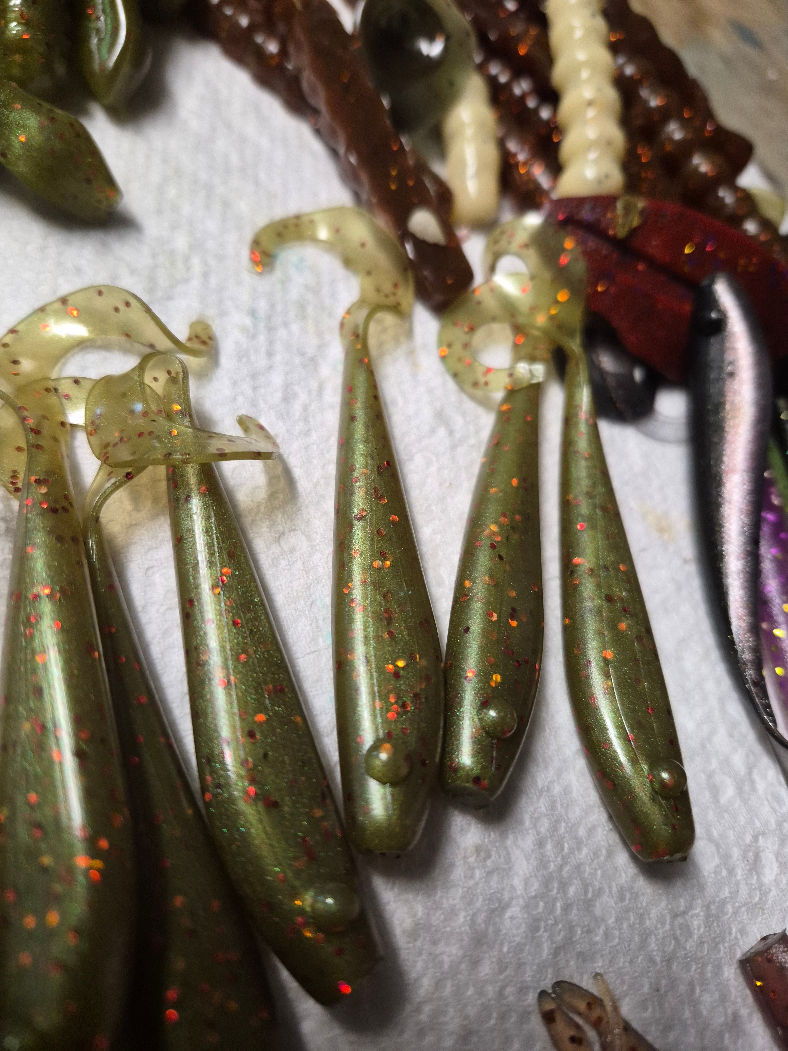 THE CLEANER 4" FINESSE GRUB TAIL SWIMBAIT